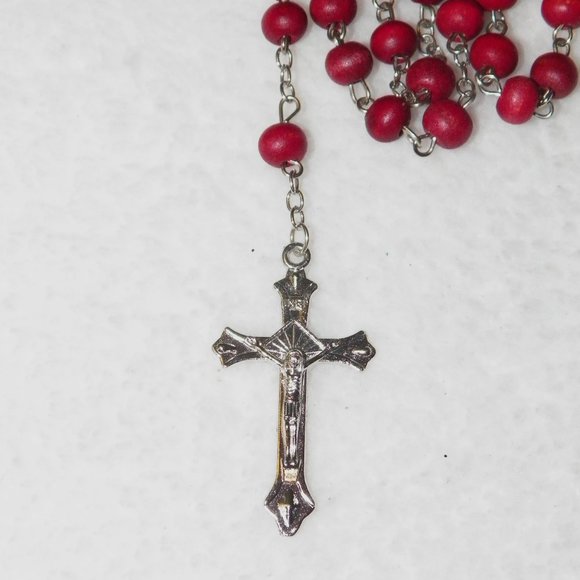 Men's Red Brown Scented Wood Rosary Beads Crucifix Guadalupe - Picture 3 of 6